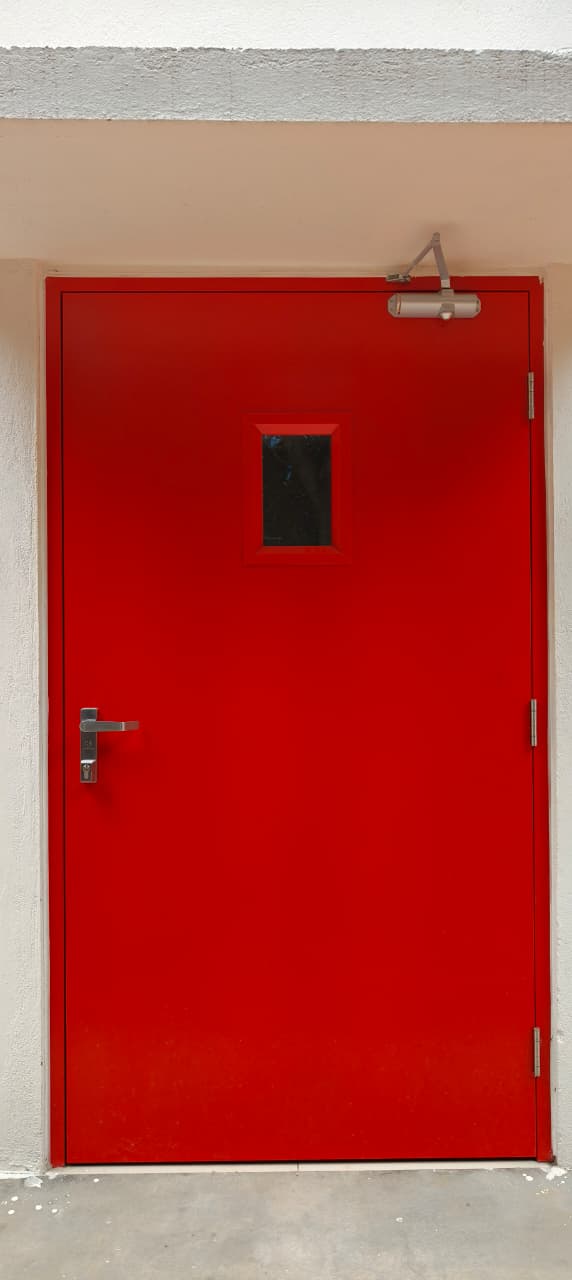 metal doors (1)